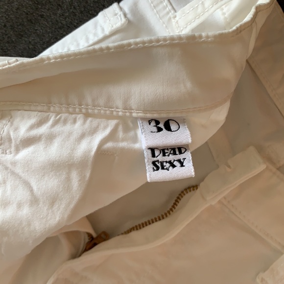 Y2K Dead Sexy Low Rise White Jeans - Picture 5 of 15